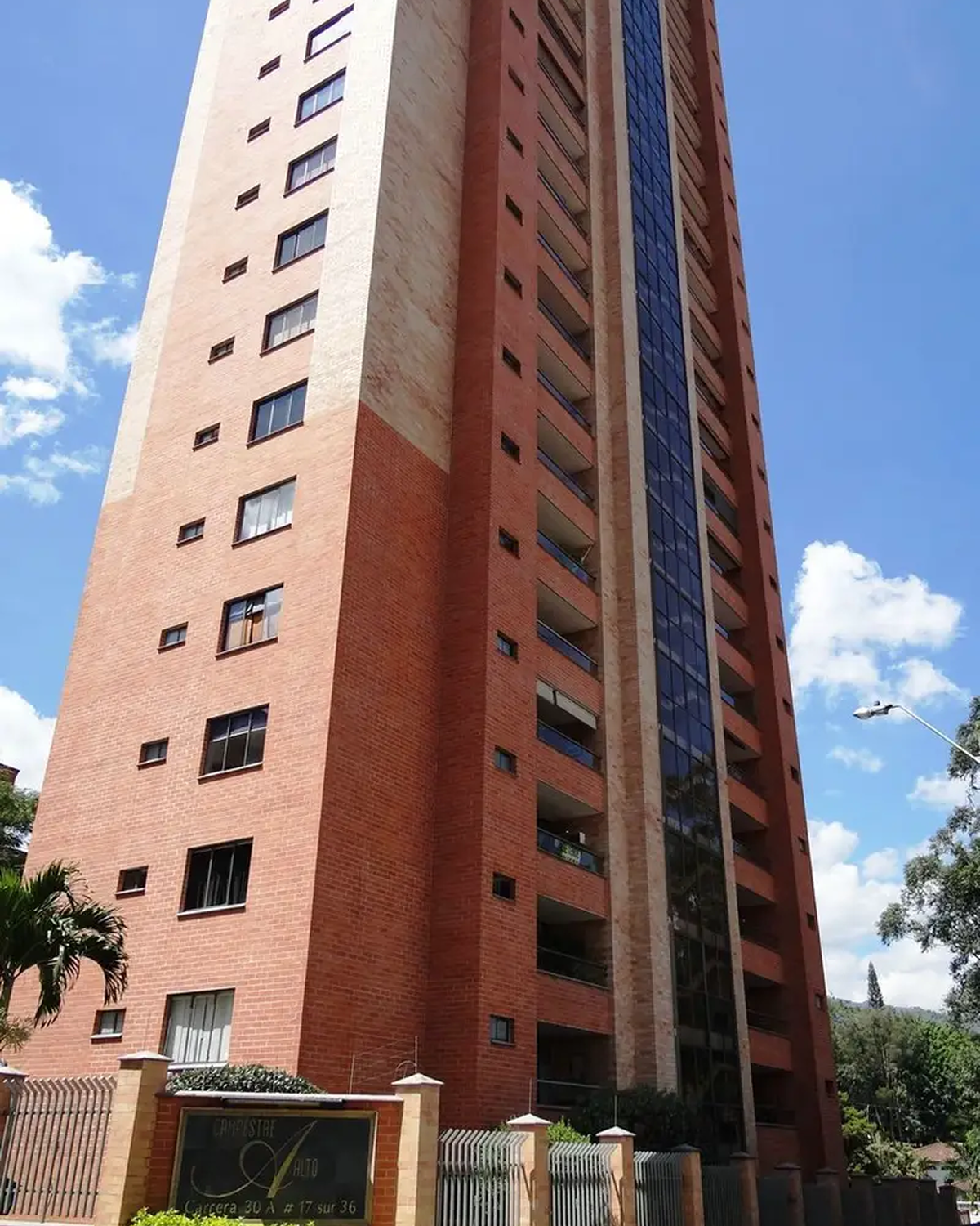 Edificio Campestre alto